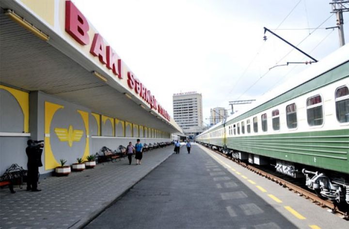 Bakı-Tbilisi-Bakı gediş haqqı tarifləri aşağı salınıb 