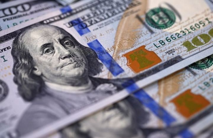 Dollar 3-cü gündür bahalaşır