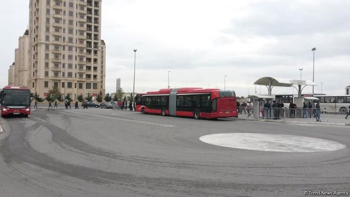 Bakıya 20 ədəd "qarmoşkalı" avtobus gətiriləcək 