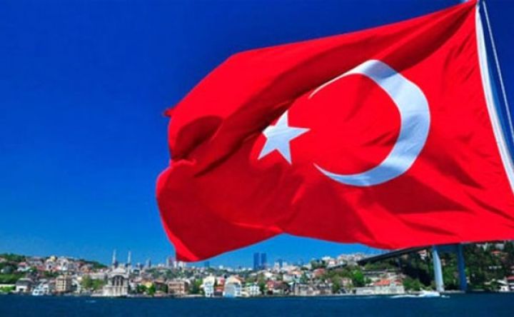 Fitch, Türkiyə üçün iqtisadi artım proqnozlarını yaxşılaşdırıb