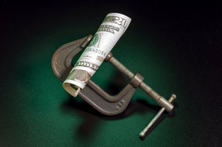 Dollar düşdü