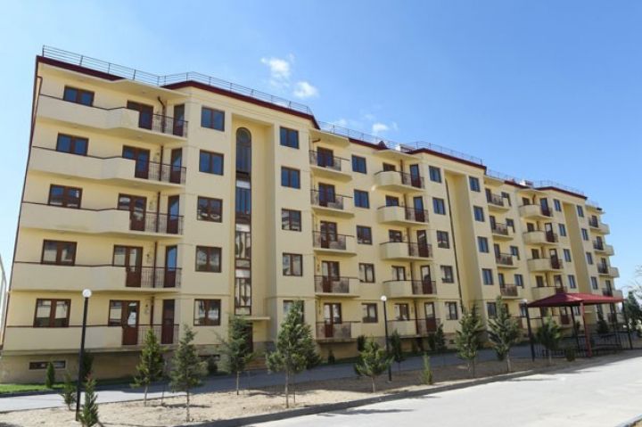 Alimlər Saraya köçəcəklər