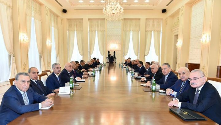 Bu gün yeni baş nazirin adı məlum olacaq