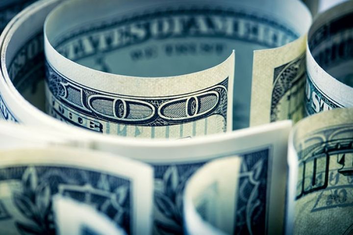 Dolların sabaha olan məzənnəsi açıqlandı