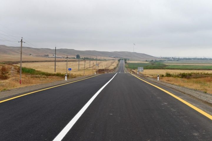 Bu il ən azı 600 kəndin yolu yenidən tikiləcək
