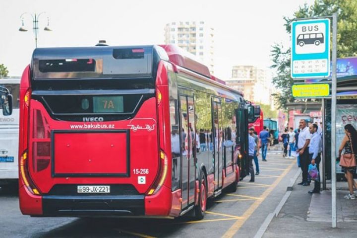 7A və 7B nömrəli marşrut avtobusları fəaliyyətə başlayıb