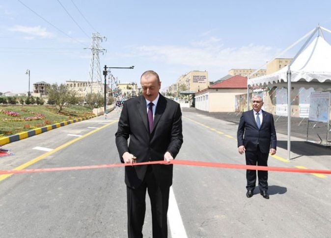 Prezident avtomobil yolunun açılışını edib 