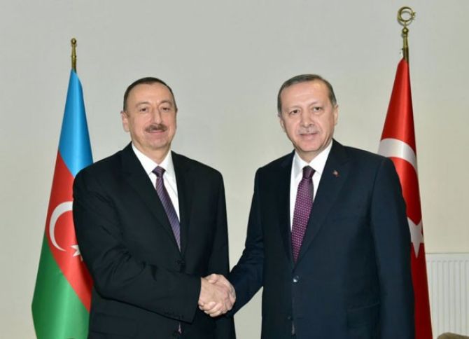 İlham Əliyev Ərdoğanı təbrik etdi