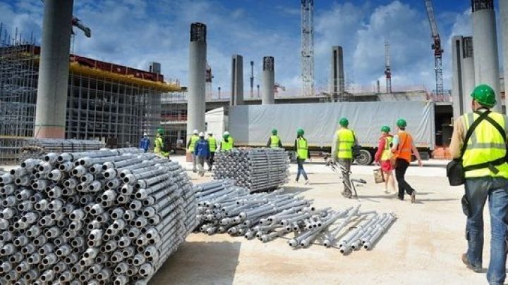 Azərbaycanda inşaat şirkəti nizamnamə kapitalını azaldıb