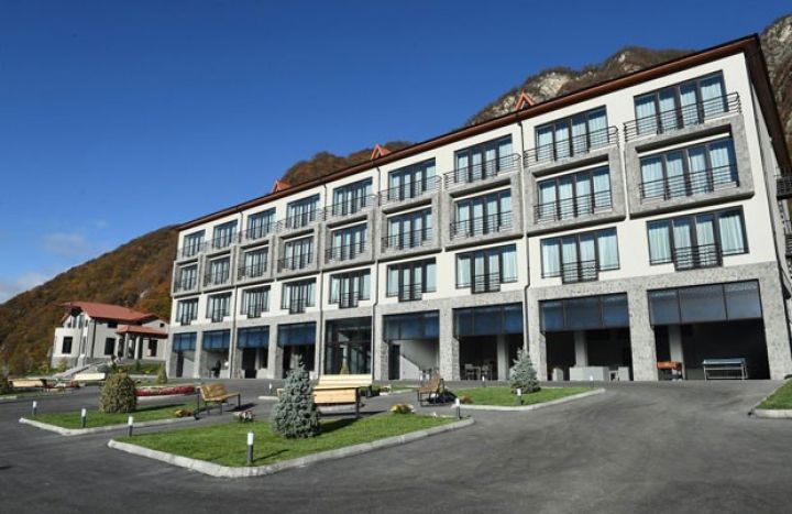 Azərbaycanda yeni otel istifadəyə verildi - PREZİDENT AÇILIŞDA