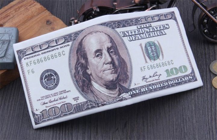 Dolların sabaha olan rəsmi məzənnəsi açıqlandı