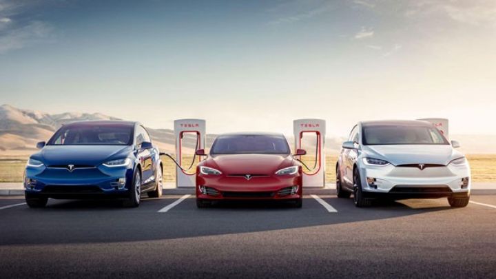 "Tesla"nın 218 milyon dollarlıq satınalması "Panasonic"i vurdu