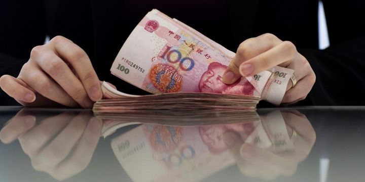 Çində 2 böyük şirkət "defolt"a düşdü