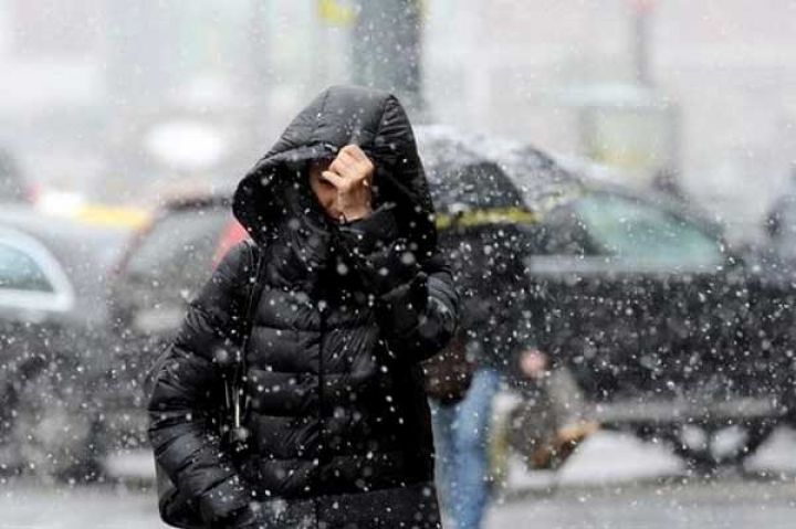 Qar yağacaq, temperatur 10 dərəcə aşağı enəcək, güclü külək əsəcək - XƏBƏRDARLIQ
