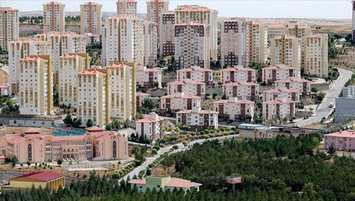 Azərbaycanlılar bu ölkədə hər gün 3 mənzil alıblar