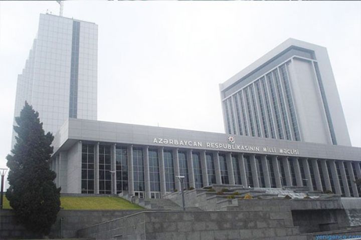 Azərbaycanda növbədənkənar parlament seçkisinin keçiriləcəyi vaxt 