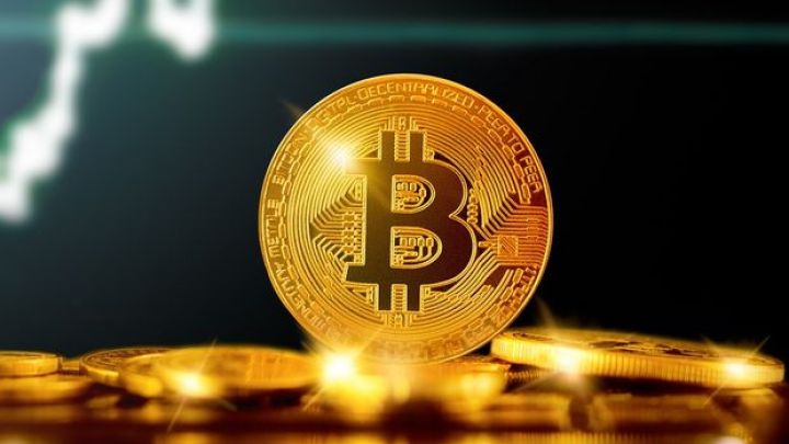 Bitcoin-in qiyməti 22 min dolları da ötüb