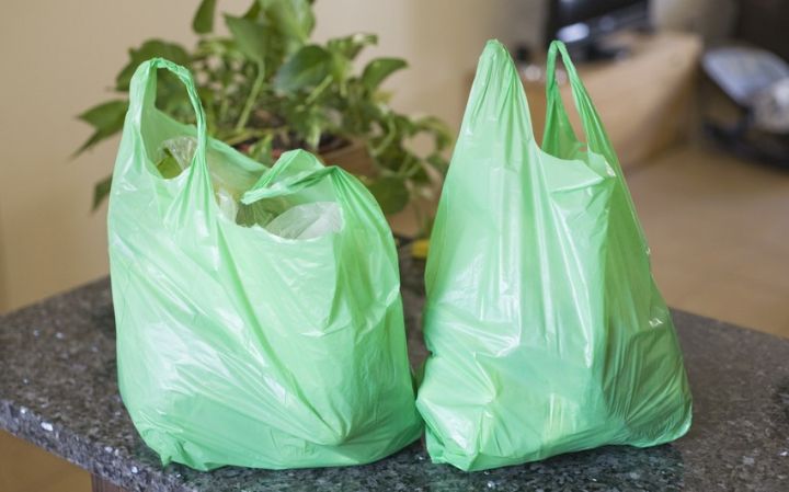 Polietilen torba və plastik stəkan satanların cərimələnməsi təsdiqləndi
