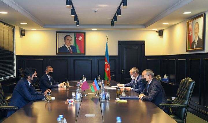 Azərbaycan və Qətər  iqtisadi əlaqələrin genişləndirilməsini müzakirə edib