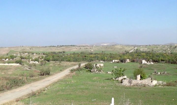 Füzuli şəhərinin mərkəzində Azərbaycan bayrağı qaldırıldı