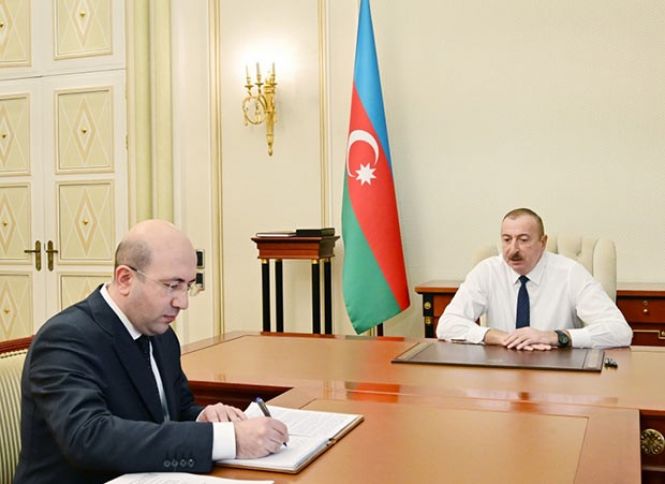İlham Əliyev Komitə sədrini qəbul edib 