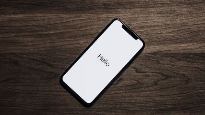 Apple-ın gəlirində "iPhone satışları" ilə rekord