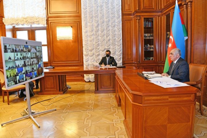 Baş Nazir rayonların başçılarının qarşısında yeni tələb qoydu