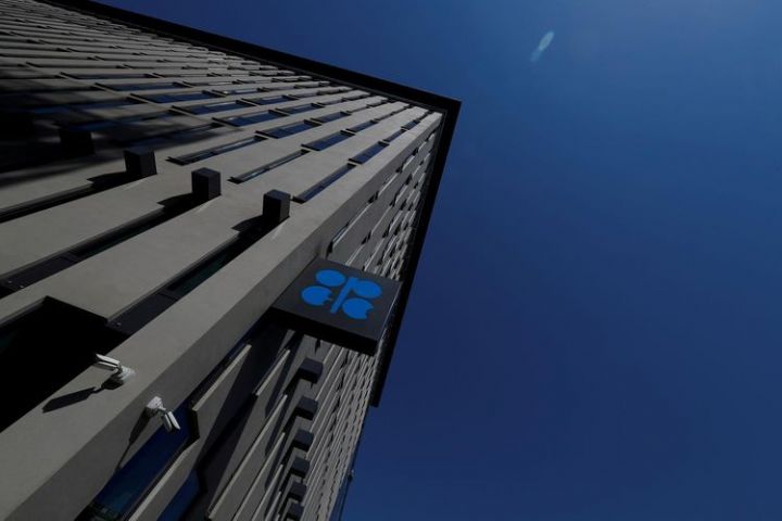 "OPEC+" nazirləri İraq və Nigeriyanın hasilatın azaldılmasının sürətləndirməsinə nail olmaq niyyətindədir