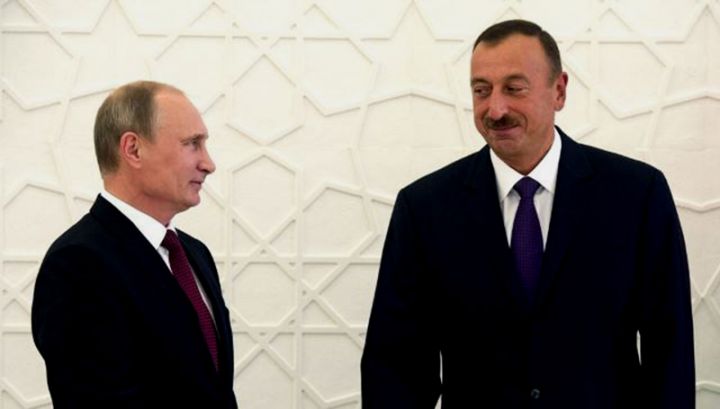 İlham Əliyev Putinlə telefonla danışdı