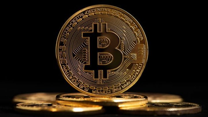 Bitkoinin qiyməti 2021-ci ilin avqustundan bəri ilk dəfə 40 min dollardan aşağı düşüb