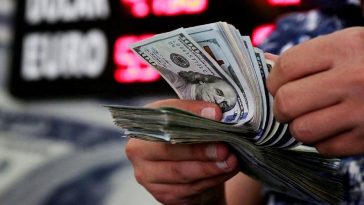 Mərkəzi Bank 4 mart üçün Dolların rəsmi məzənnəsini müəyyən edib