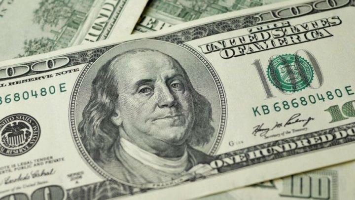Dolların sabaha olan rəsmi məzənnəsi açıqlandı