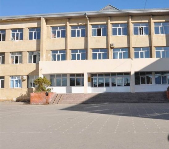Bakıda daha bir məktəb koronavirusa görə bağlanıb
