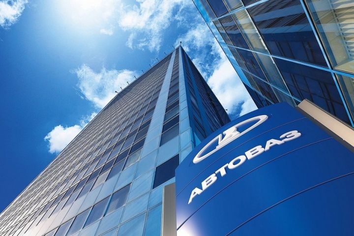 "AvtoVAZ"ın satışları kəskin azalıb