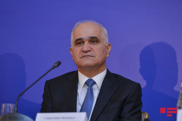 Baş nazirinin müavini Şahin Mustafayev İrana səfər edib