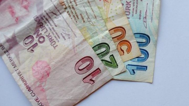 Avropanın ən böyük bankından Türk Lirəsi proqnozu