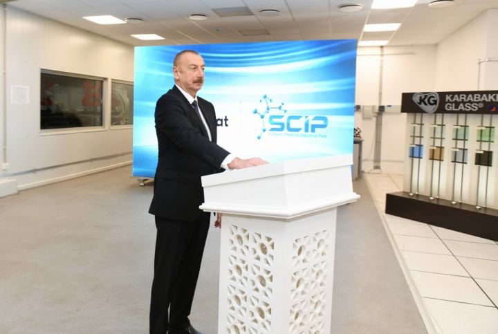 İlham Əliyev 1 zavodu işə saldı, 2-sinin təməlini qoydu