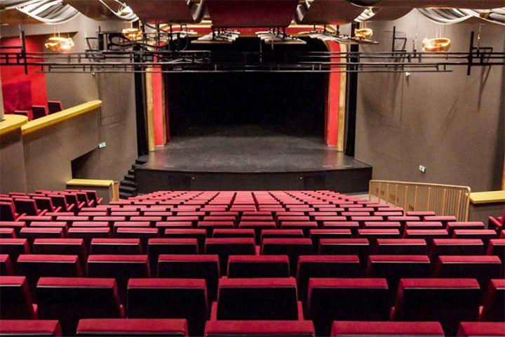"Növbəti mərhələdə teatr və kinoteatrların açılması müzakirə olunur"