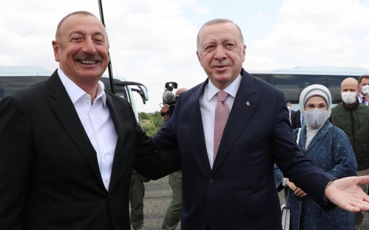 Əliyev Ərdoğanı Füzulidə qarşıladı - FOTOLAR