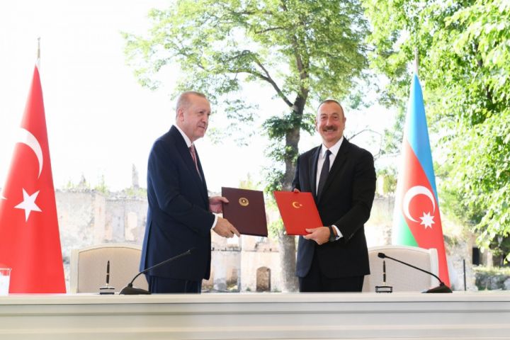 Azərbaycan və Türkiyə malların sərbəst hərəkətinin təşkili mexanizmlərini yaradacaq