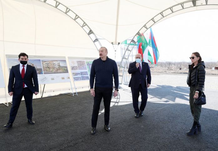 209 mənzildən ibarət yeni yaşayış kompleksinin təməli qoyulub