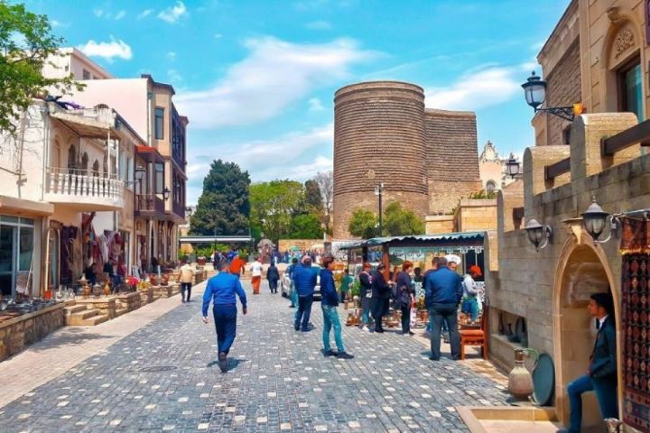 Turistlər “ASAN Viza” sistemi vasitəsilə elektron viza alacaqlar
