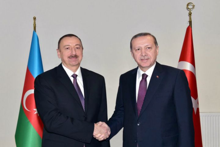Ərdoğan Əliyevə zəng etdi