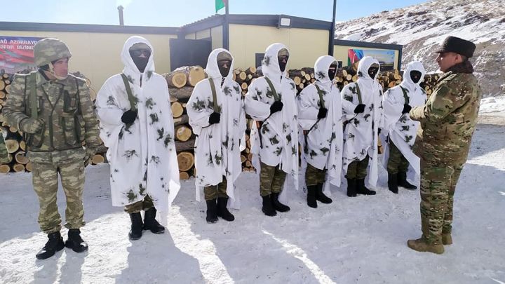 Kəlbəcərdə yeni hərbi obyektlər istifadəyə verilib