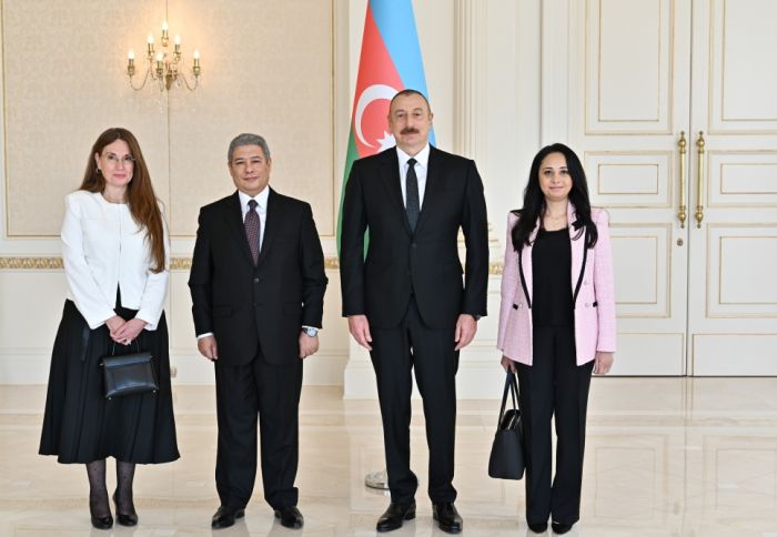 Əliyev:  Azərbaycan və Misir qarşılıqlı ticarətin həcmini artırmalıdır