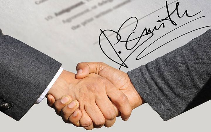 Deputatın kiçik qardaşının şirkəti tenderlərin qalibi olub - 13,3 MİLYON MANATLIQ SİFARİŞLƏR ALIB