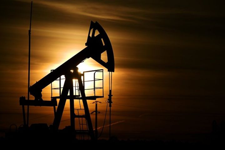 Beynəlxalq Enerji Agentliyi dünyada neftə tələbat proqnozunu yaxşılaşdırıb