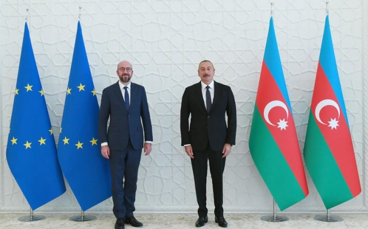 İlham Əliyevin Avropa İttifaqı Şurasının Prezidenti ilə görüşü başlayıb