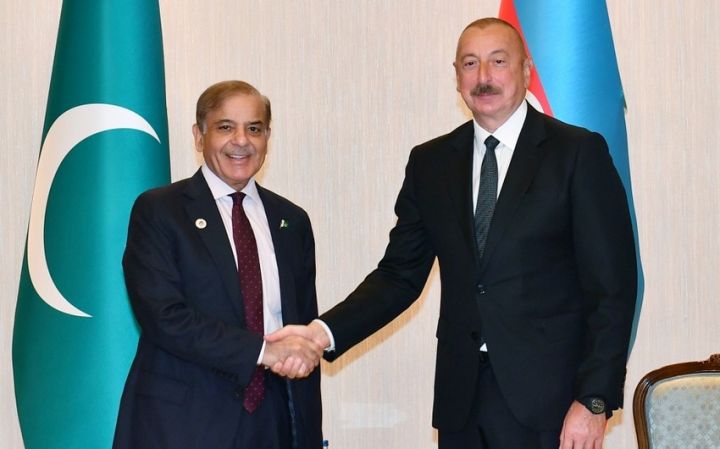 Azərbaycan Prezidenti Pakistanın Baş naziri ilə görüşüb