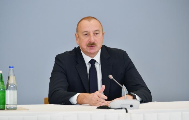 "Azərbaycan vasitəsilə daşınan yüklərə olan tələbat artır"